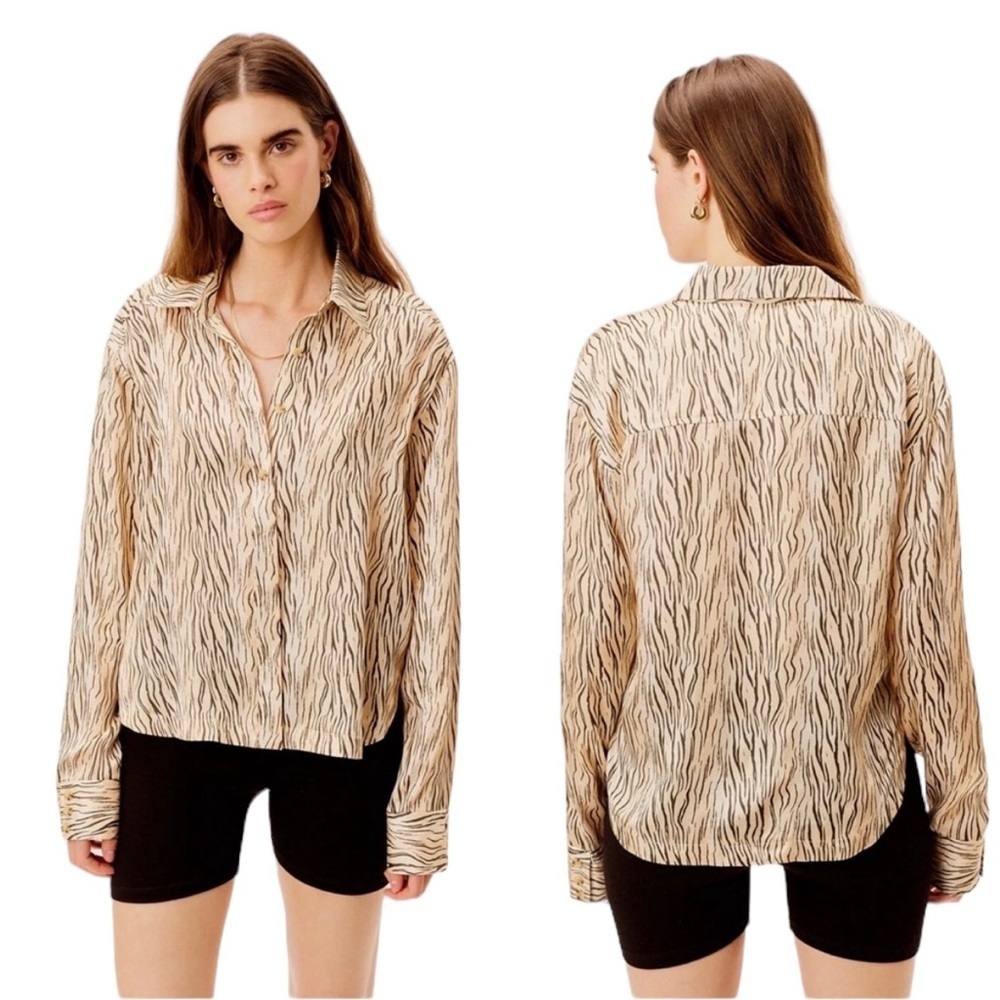 FOR LOVE AND LEMONS Josselyn Tiger Print Long Sleeve Button Down Shirt